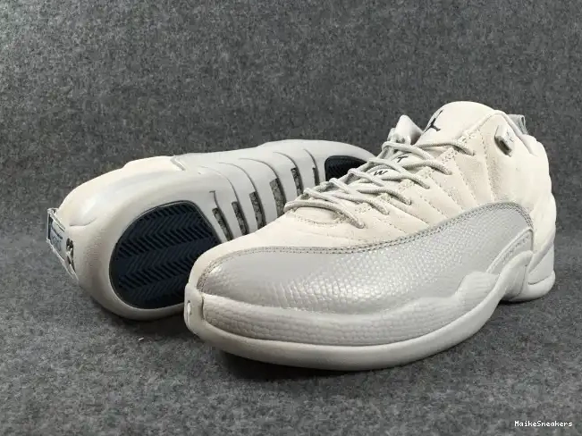 MaikeSneakers Air 308317-002 Jordan Grey Suede 12 Low 0329